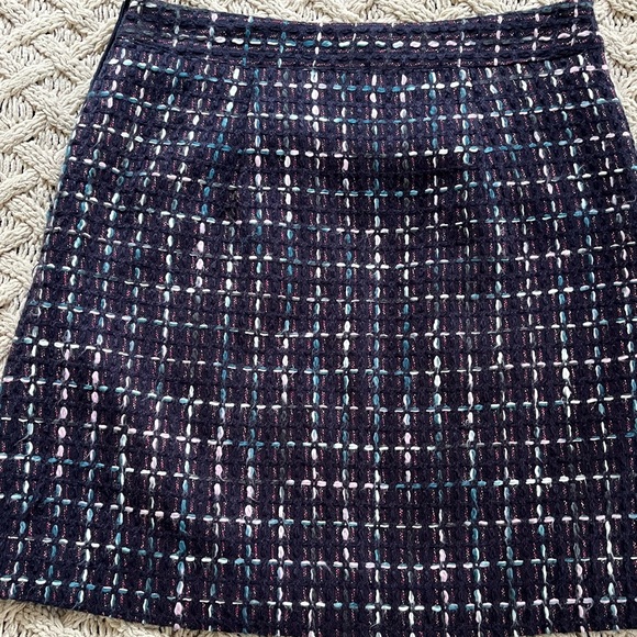 LOFT Petite Tweed Mini Skirt Multicolor Navy Pockets Lined 489329 Size 0 Petite - Picture 11 of 13